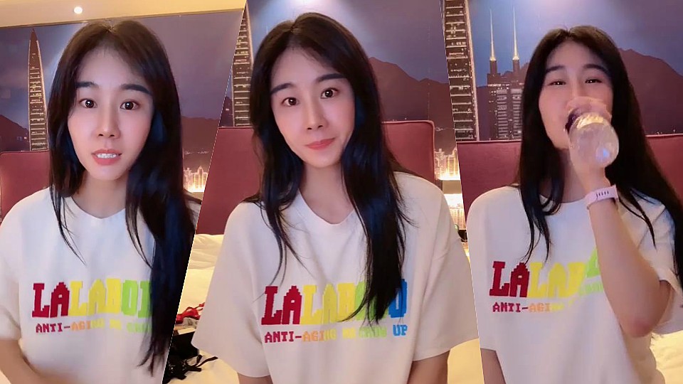 【小碧晨】巨乳尤物神似张碧晨，揉奶掰穴道具狂震 (6)